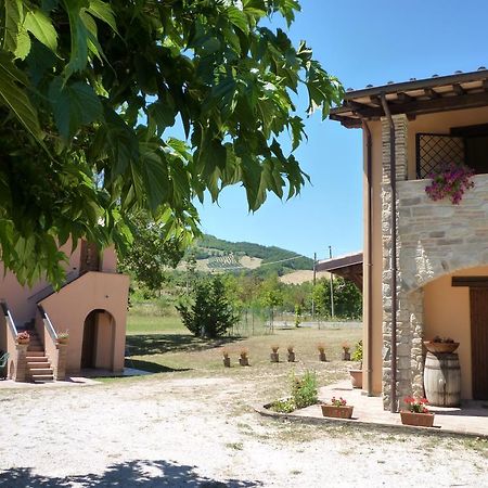 Tadinum Romana Gualdo Tadino Exterior foto