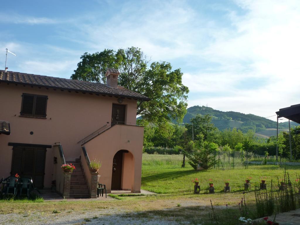 Tadinum Romana Gualdo Tadino Exterior foto