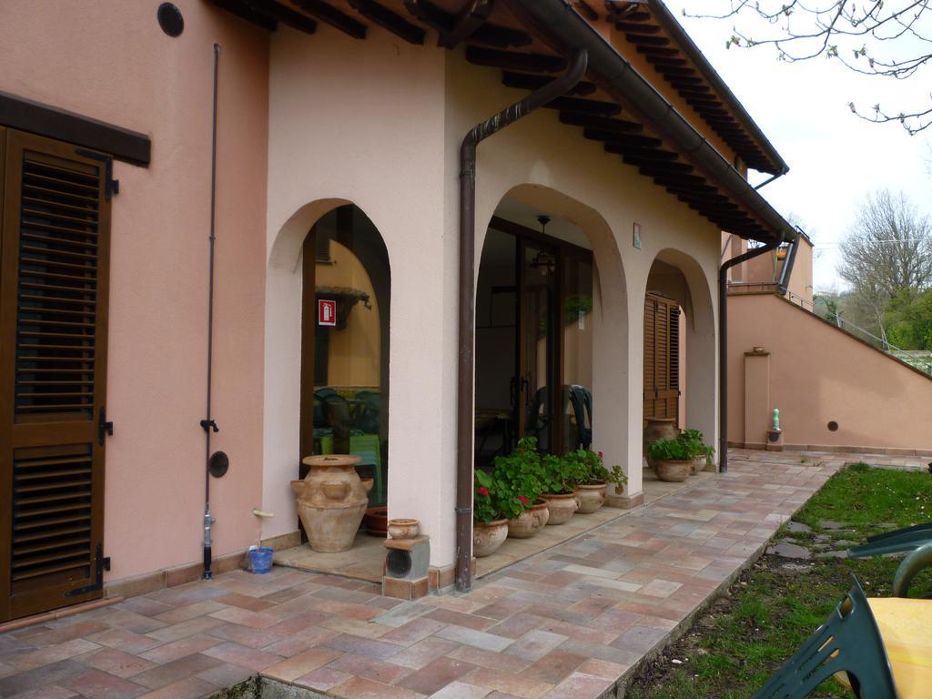 Tadinum Romana Gualdo Tadino Exterior foto
