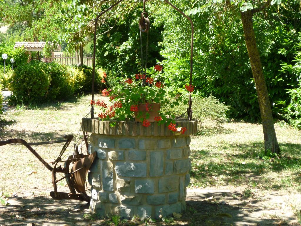 Tadinum Romana Gualdo Tadino Exterior foto