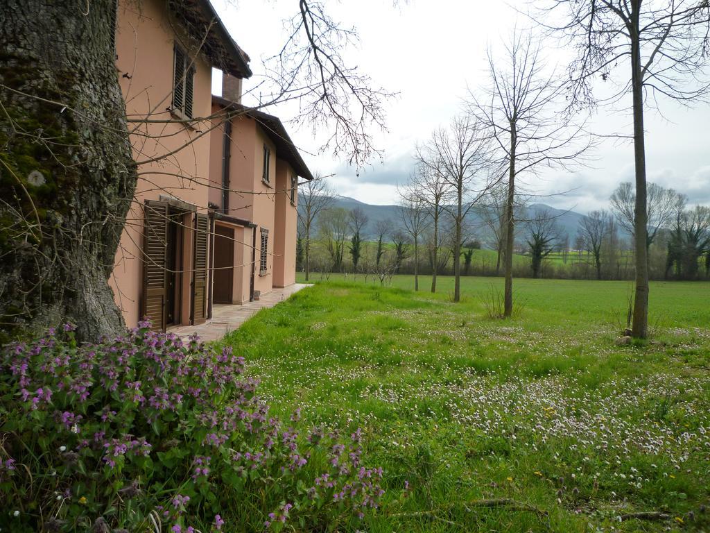 Tadinum Romana Gualdo Tadino Exterior foto