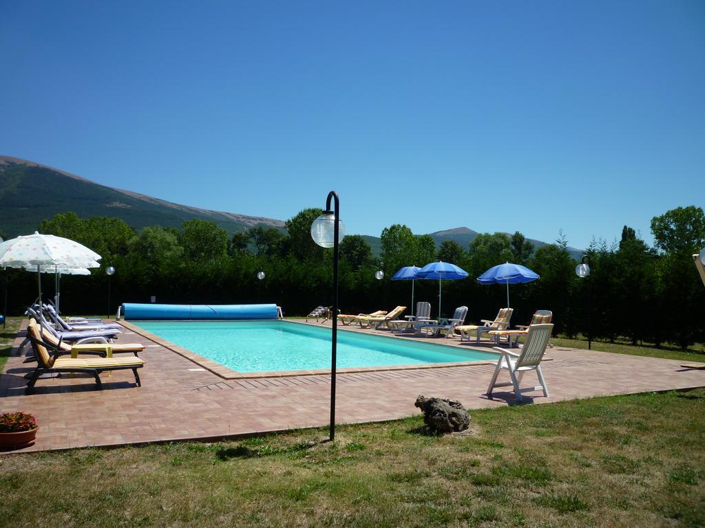 Tadinum Romana Gualdo Tadino Exterior foto